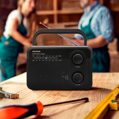Radio portátil Analógico AM-FM 127V Bateria Recargable